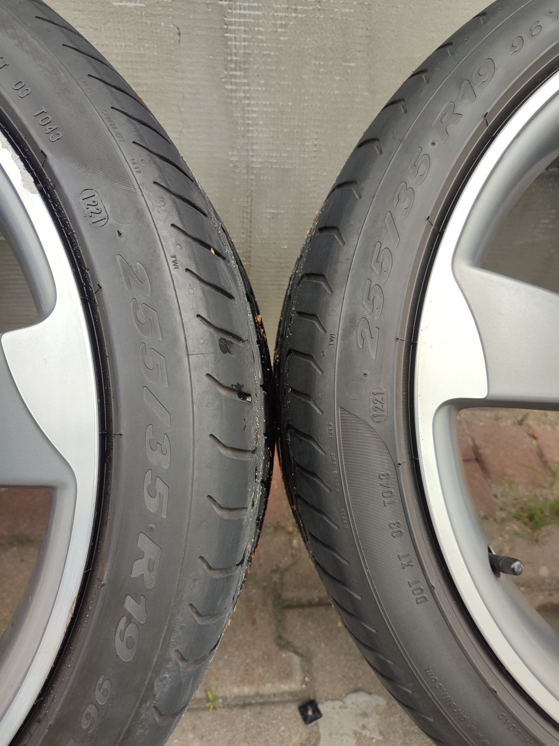 Felgi 19" Alufelgi OEM Audi Rotor 19" ET33 9J Opony Pirelli P ZERO
