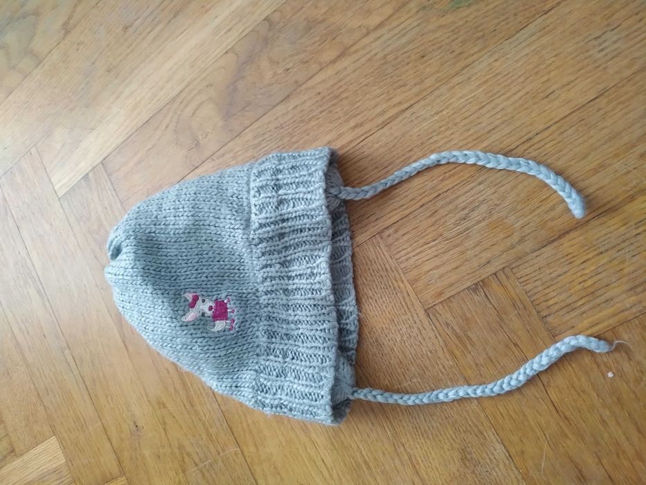 Czapka zimowa dla dziewczynki obwód ok. 34 cm