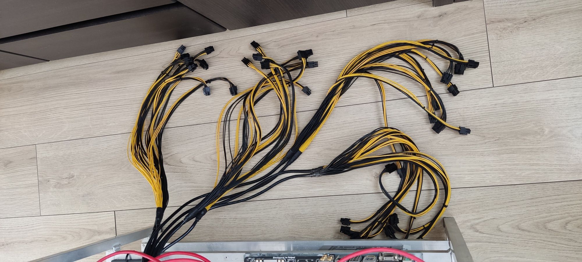 Koparka kryptowalut 6x pci-e