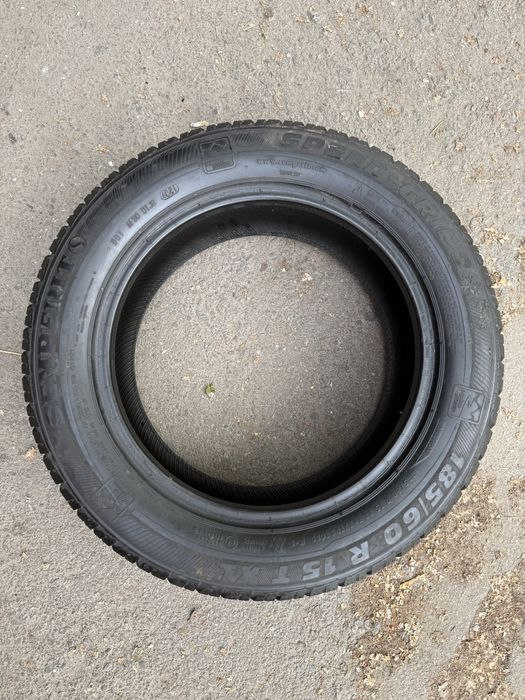 Зимняя резина 185/60/16 Falken , Semperito