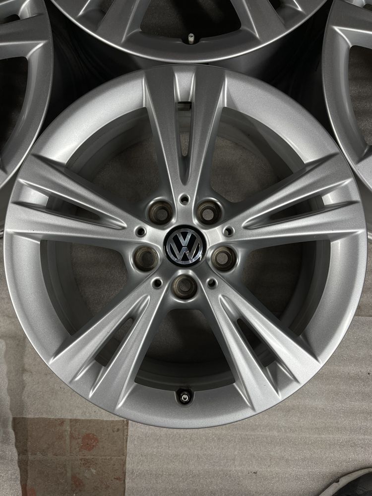 Диски R17 5x112 Et54 7.5J. VW Golf GTI Jetta GLI Skoda Octavia A5 A7