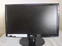 Monitor LG FLATRON W2243S