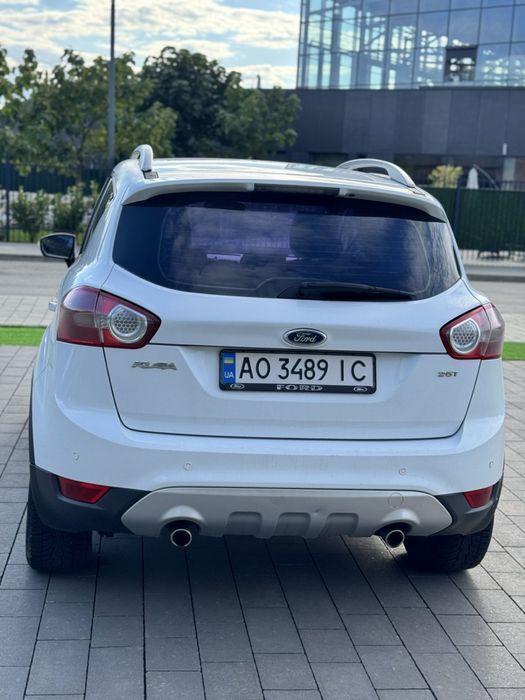 Продається чудовий позашляховик