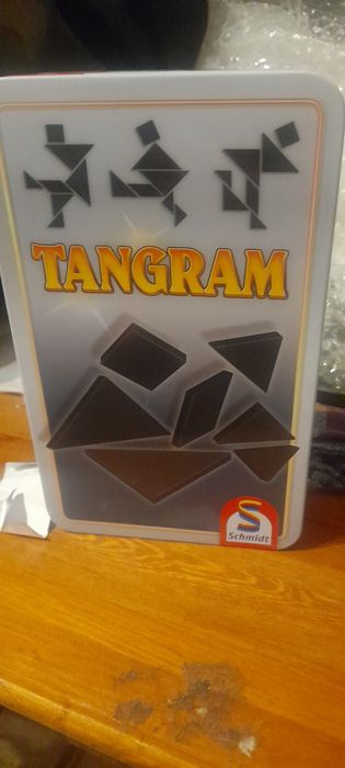 Gra planszowa tangram