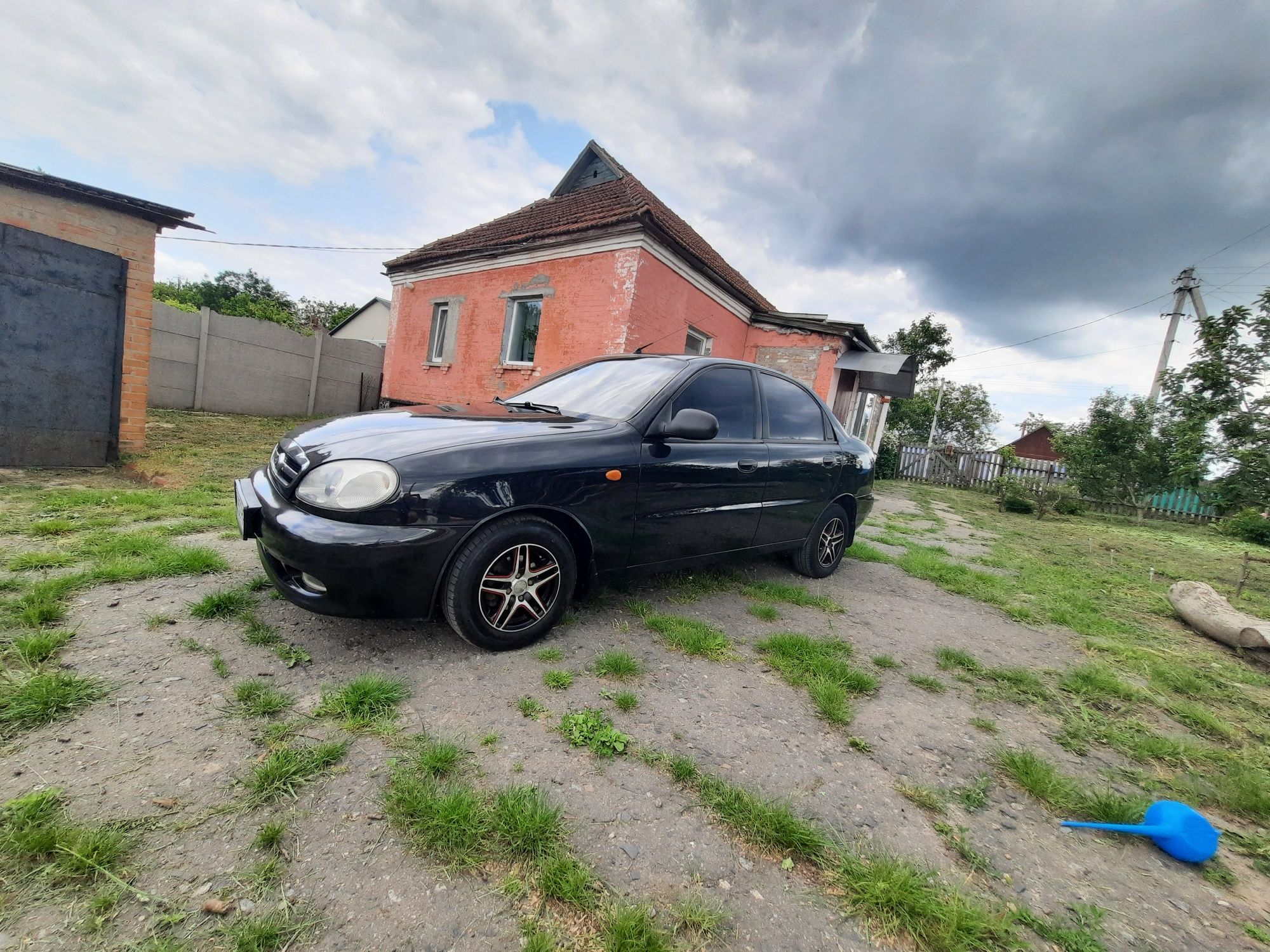 Daewoo lanos 1.6
