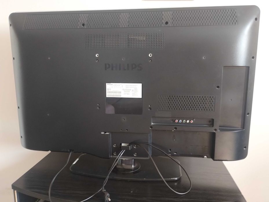 LED телевізор PHILIPS 40PFL5605H/12