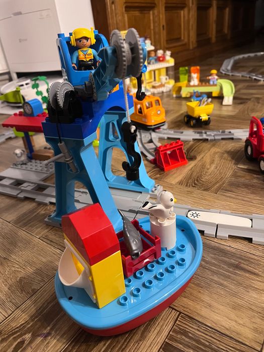 Lego Duplo kolejka i miasteczko