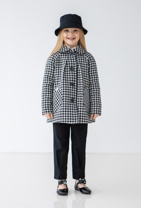 Пальто на дівчинку "гусяча лапка"
