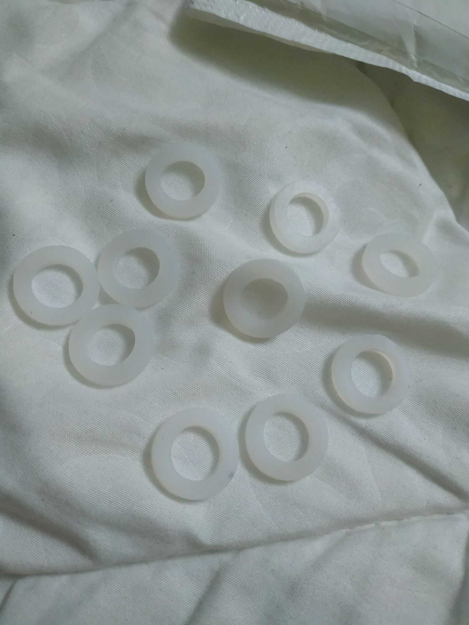 uszczelki silikonowe białe małe O-ringi