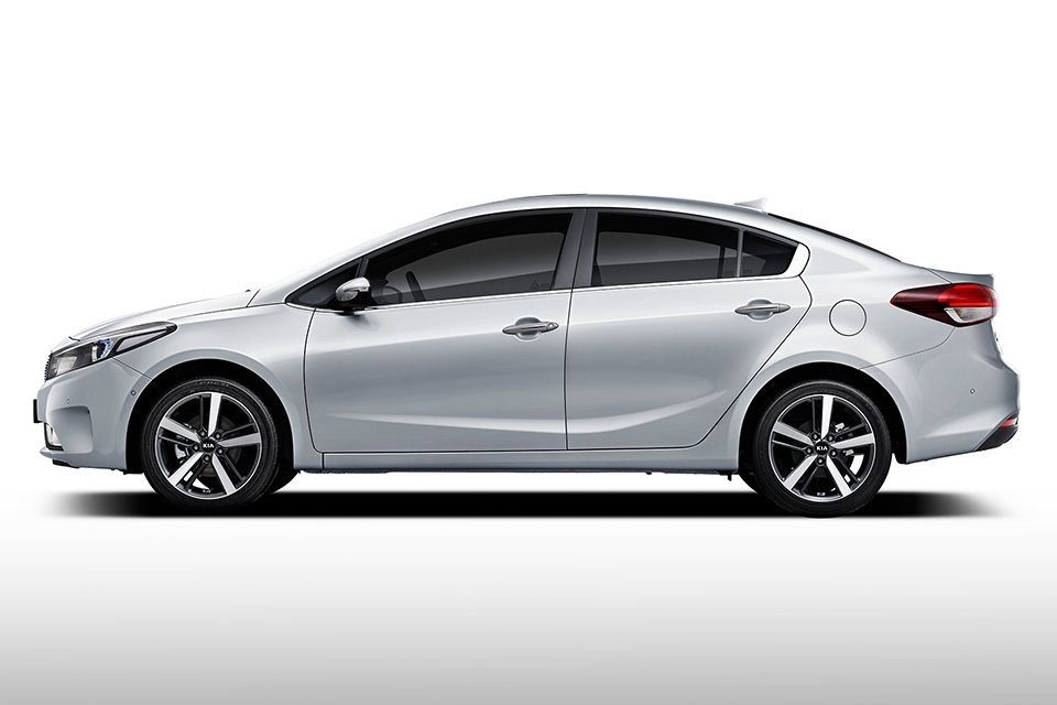 Аренда Kia Forte форте Hyundai Elantra элантра МКПП механика ГБО такси