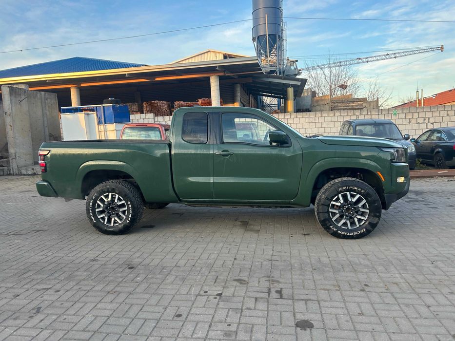 Nissan Frontier 3.8 V6 (navara amarok ranger raptor ram) ZAMIANA