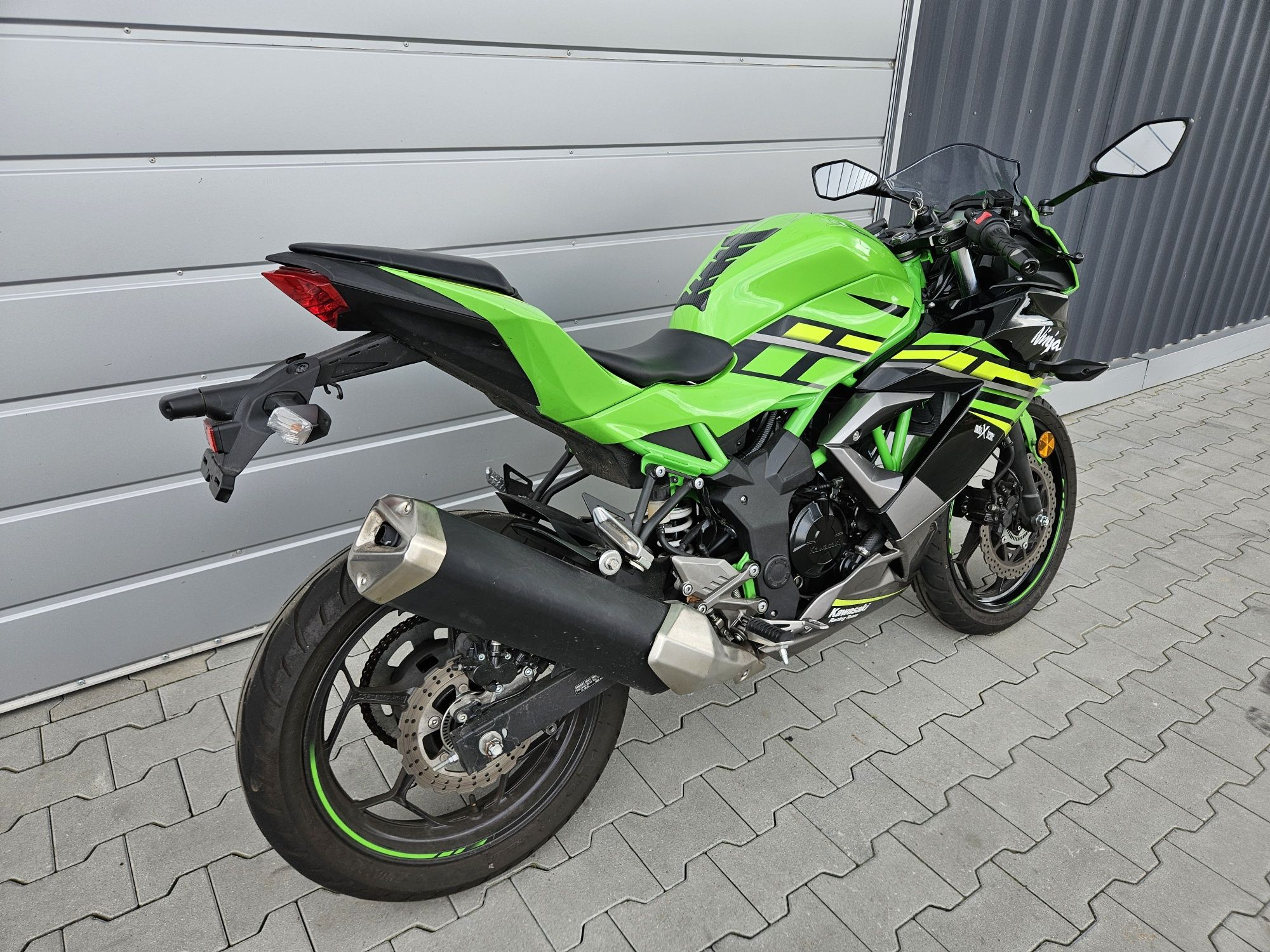 Kawasaki Ninja 125#2020#Tylko 5200km#Delikatnie uszkodzony#z Niemiec#