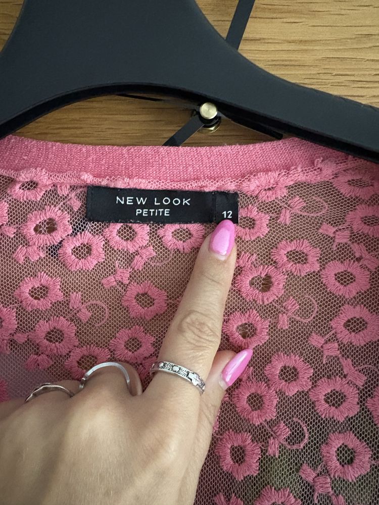 Sweter 12 L różowy bolerko narzutka z koronką new look petite