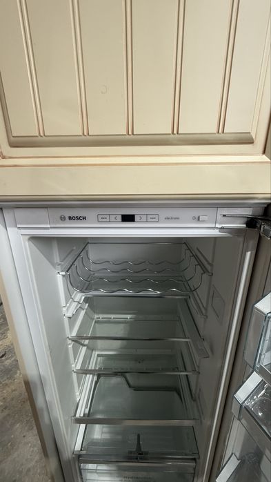 Lodówka do zabudowy Bosch, używana