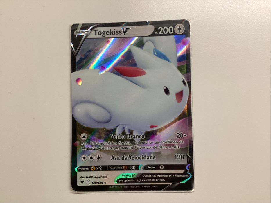 Togekiss V - Vivid voltage 140/185