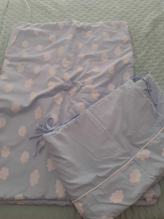 Edredão com protetor de grades novo