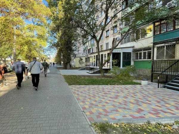 Фасад Дом мебели рынок