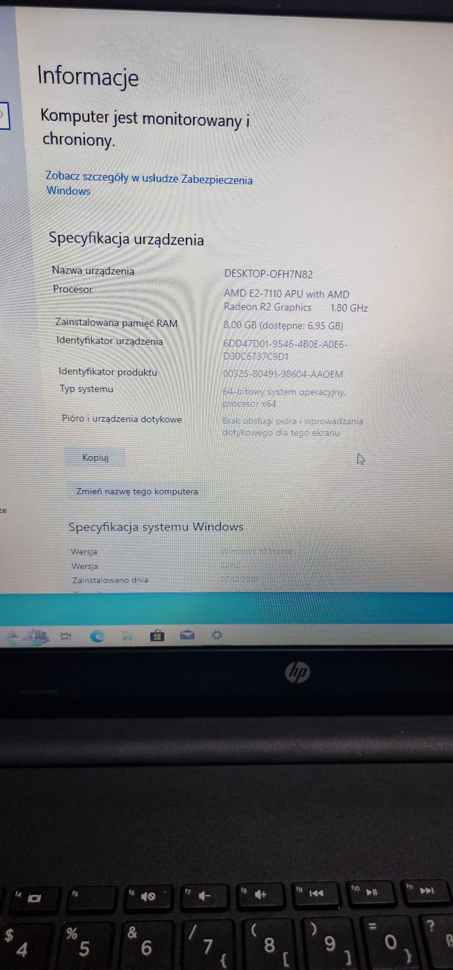 Laptop marki hp 17