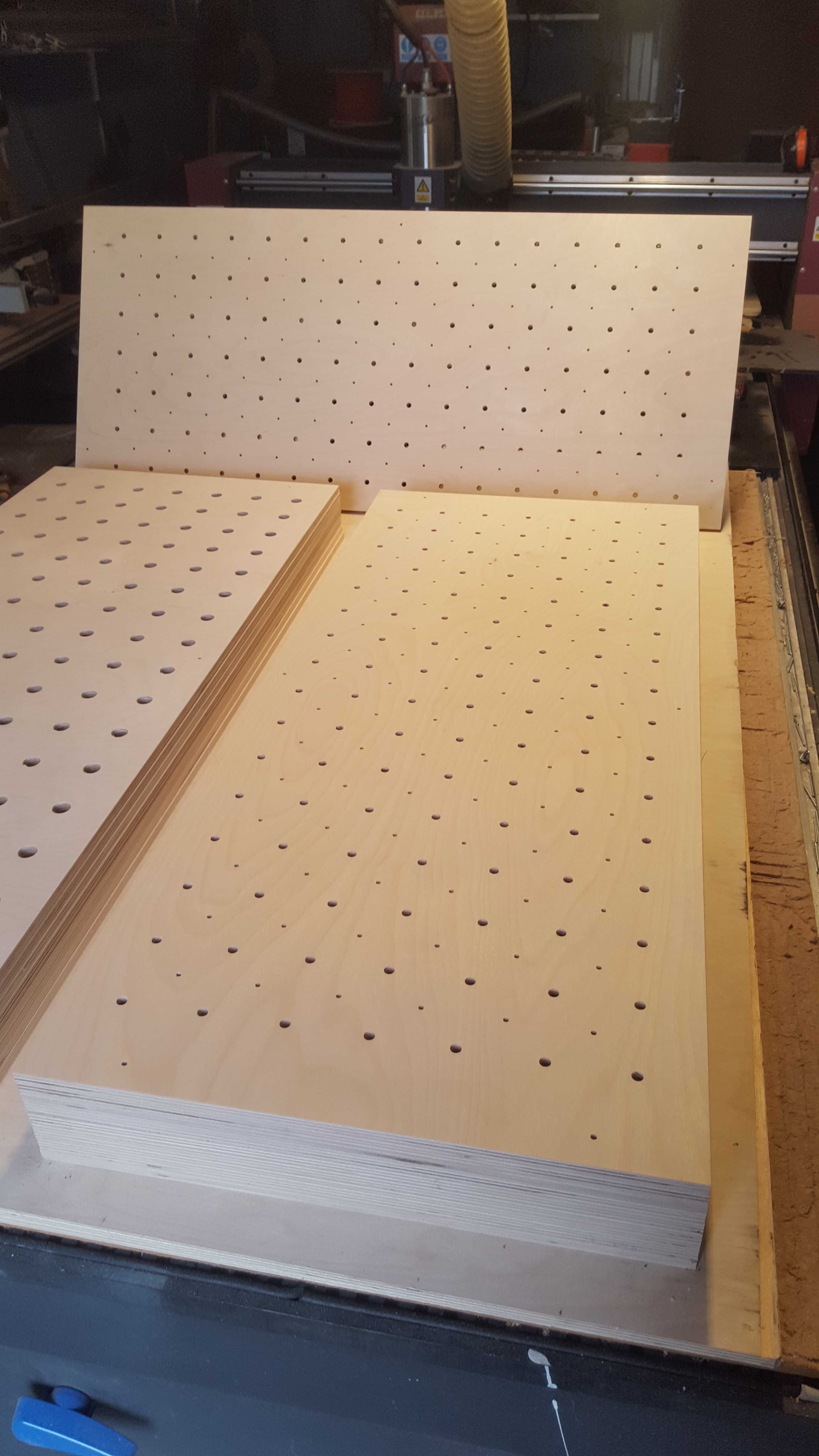 Frezarka 1325 CNC Seron
