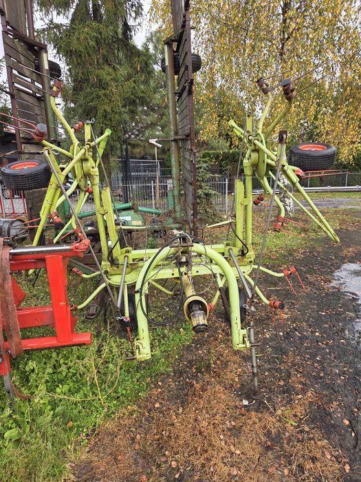 Przetrzasarka przewracarka Claas volto 540 przetrzasacz