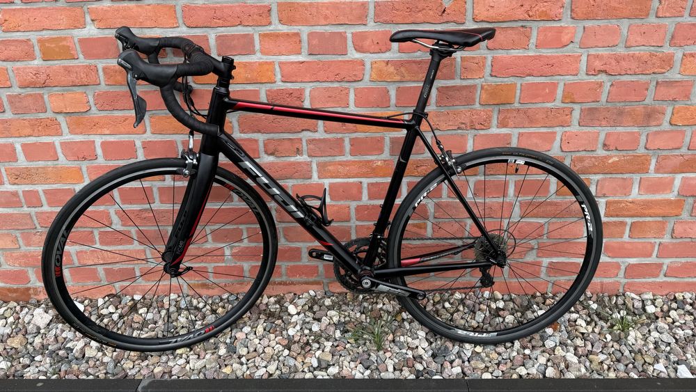 Rower szosowy szosa Fuji Roubaix One.5