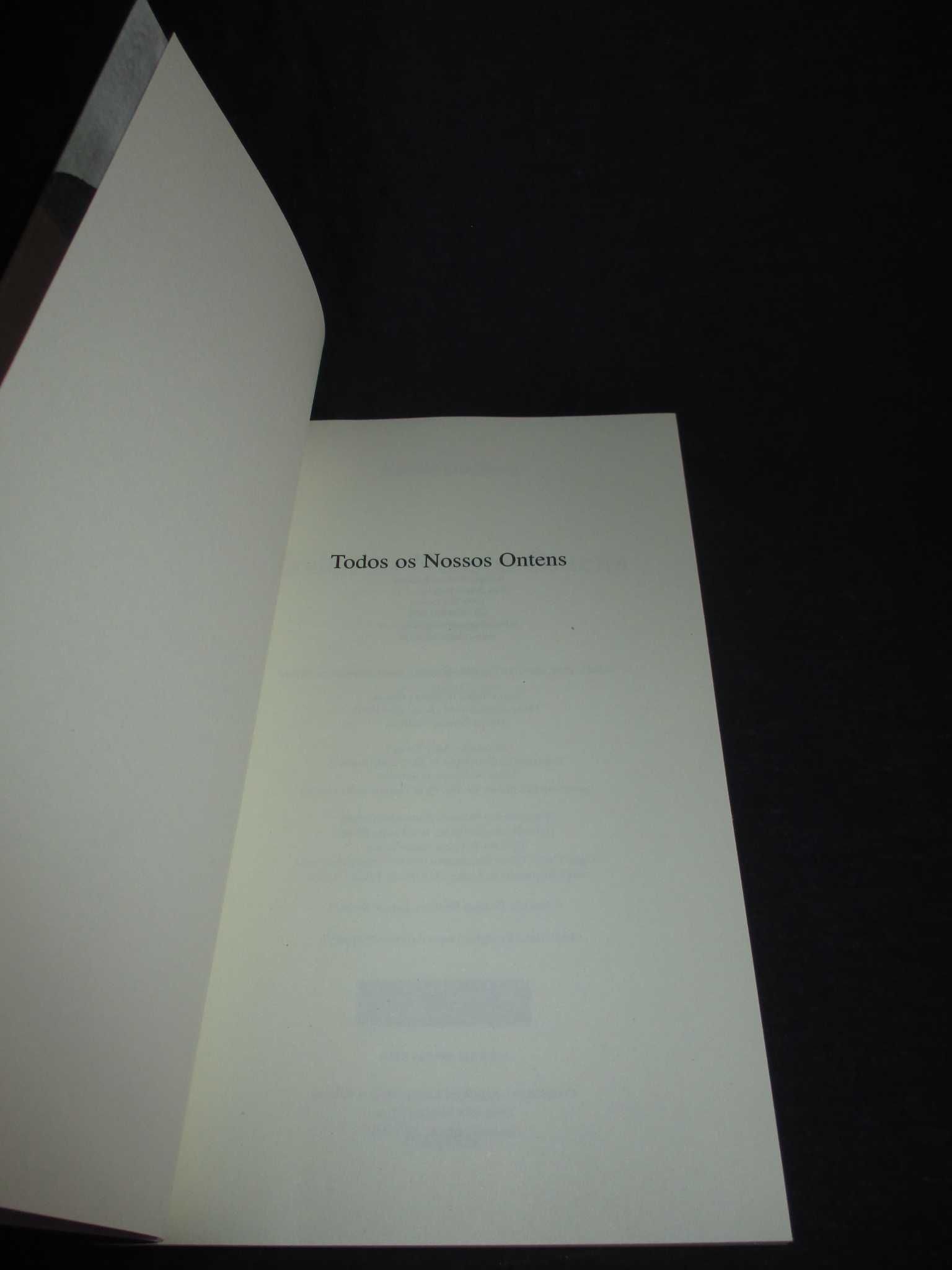 Livro Todos os Nossos Ontens Natalia Ginzburg