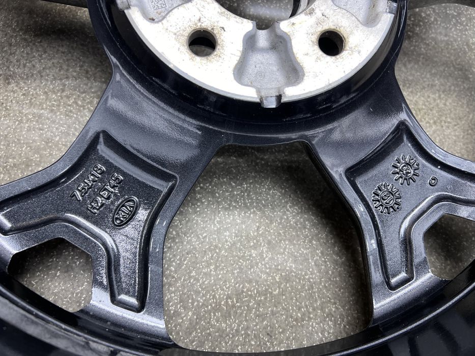 Диски Поштучно R18 5 114.3 et45 J7.5 Оригінал Kia pro Ceed диск кіа