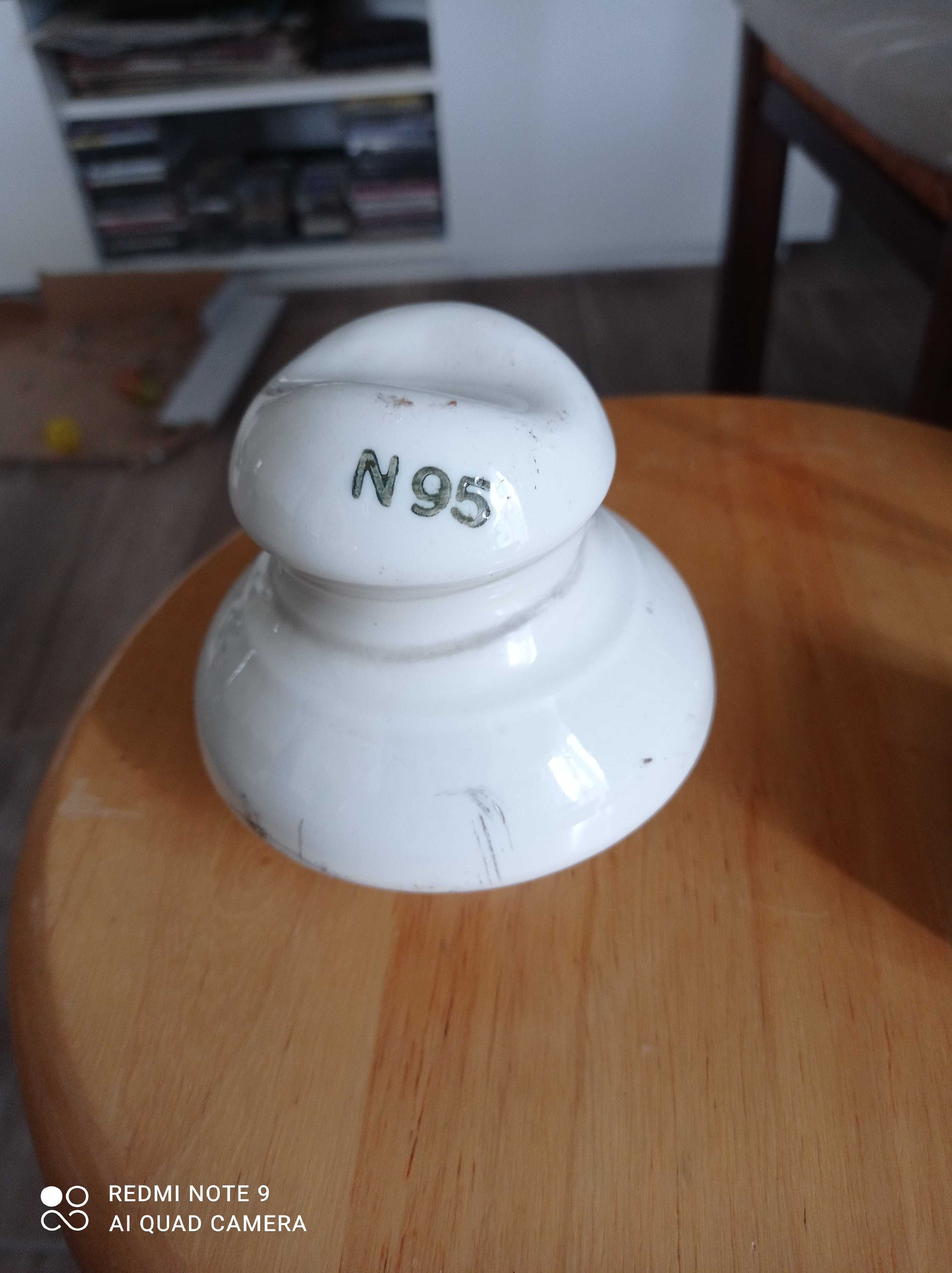 Izolator stary elektryczny porcelana N95