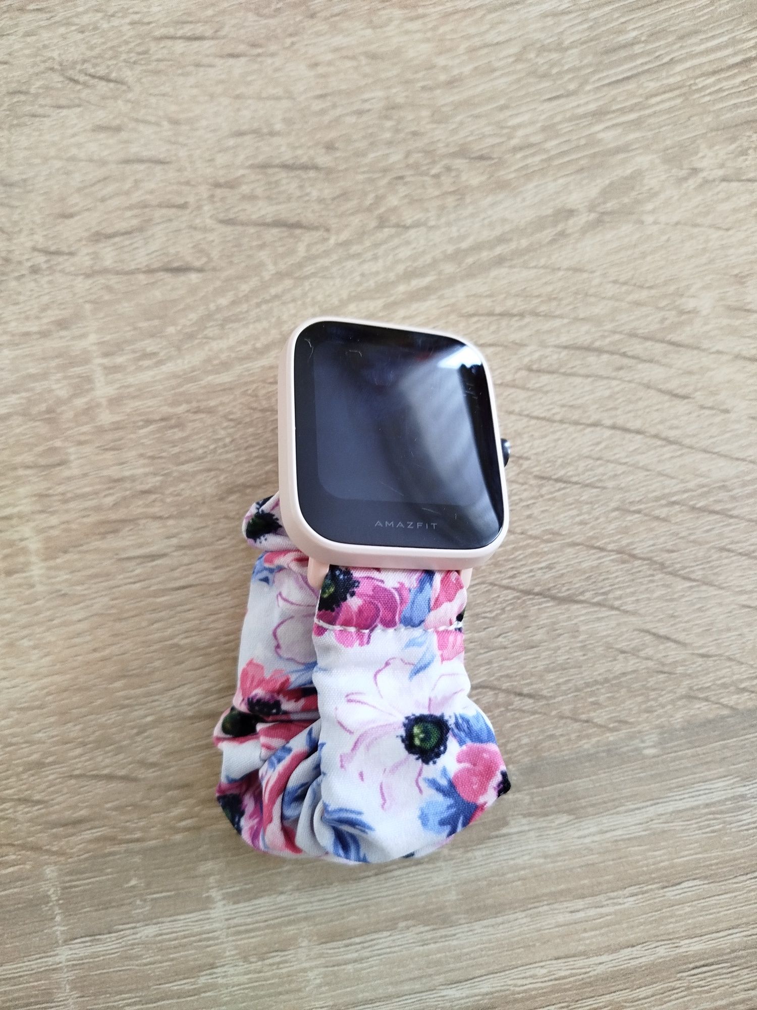 Amazfit BIP u pro stan idealny