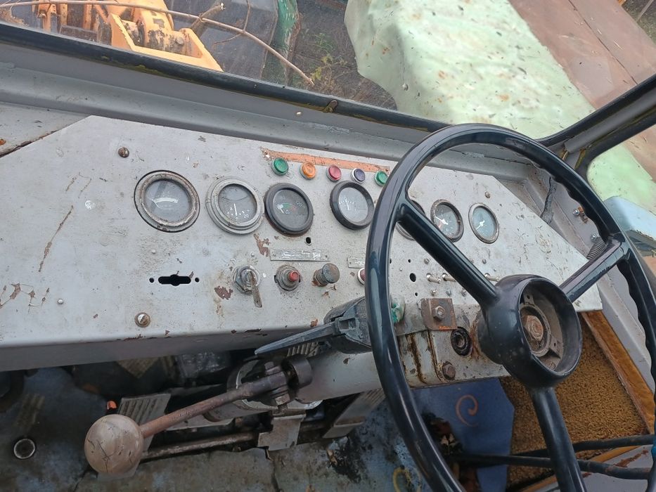 ТО-30 Фронтальний навантажувач