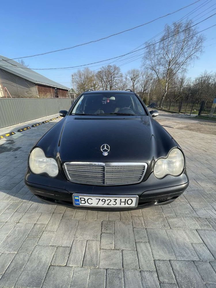 Мерседес ц200 Mercedes-Benz c200