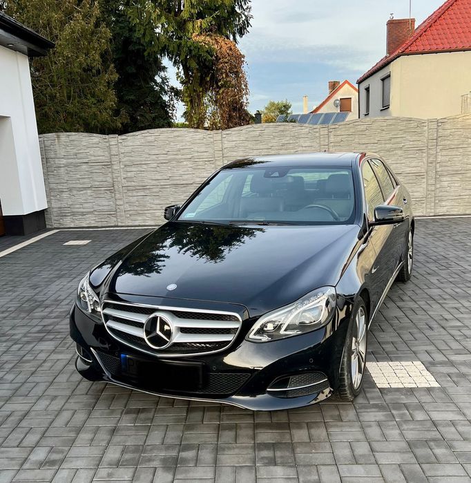 Mercedes-Benz Klasa E Mercedes - Benz E 220 CDI