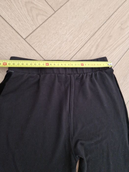 Spodnie szerokie czarne eleganckie hm 146