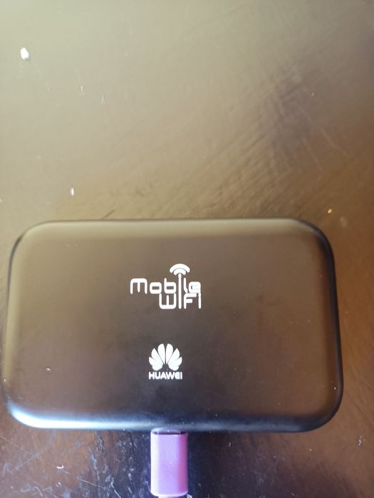mobilny router Wi-Fi Huawei E5372,