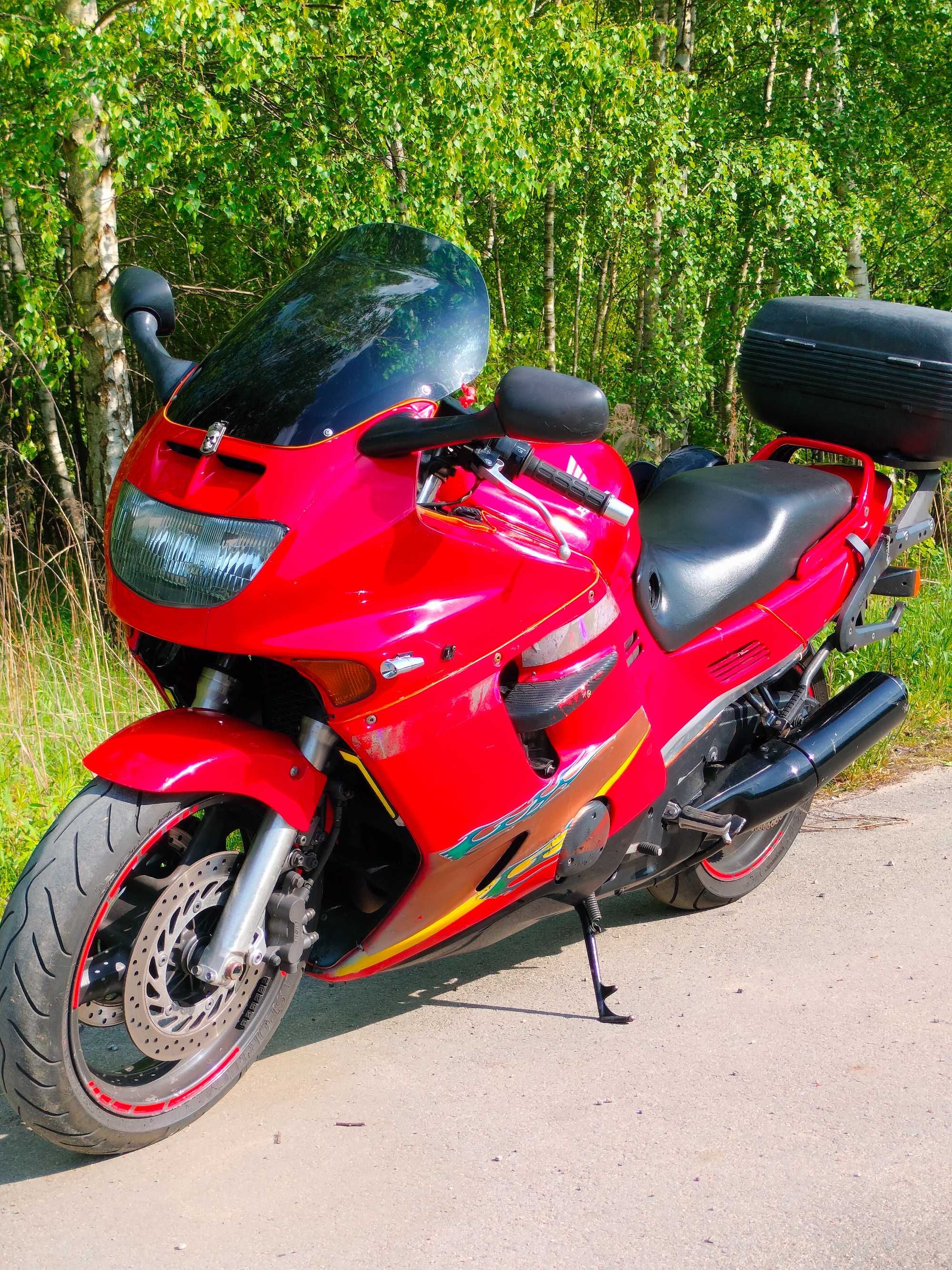 Sprzedam Honda CBR 1000F