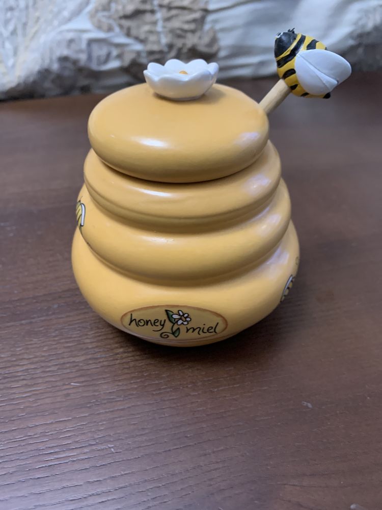 Гошочек керамический для меда Honey Miel Beehive