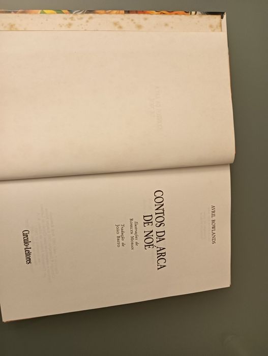 Contos da Arca de Noé / Avril Rowlands; il. Rosslyn Moran*