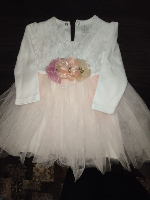 Плаття на дівчинку