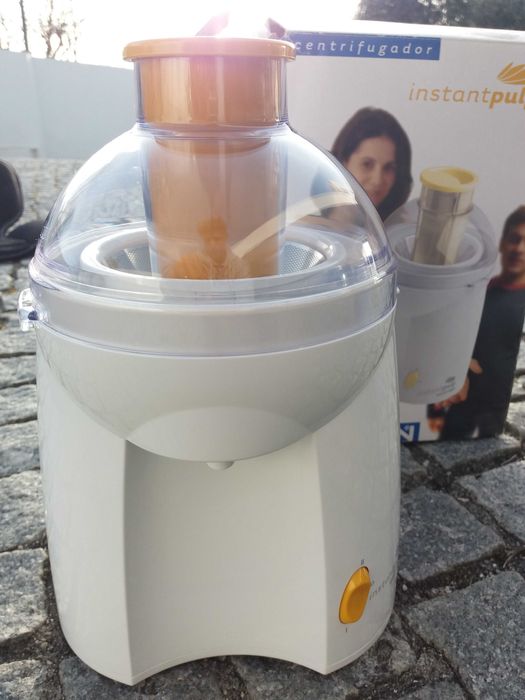 Centrifugadora para sumos.