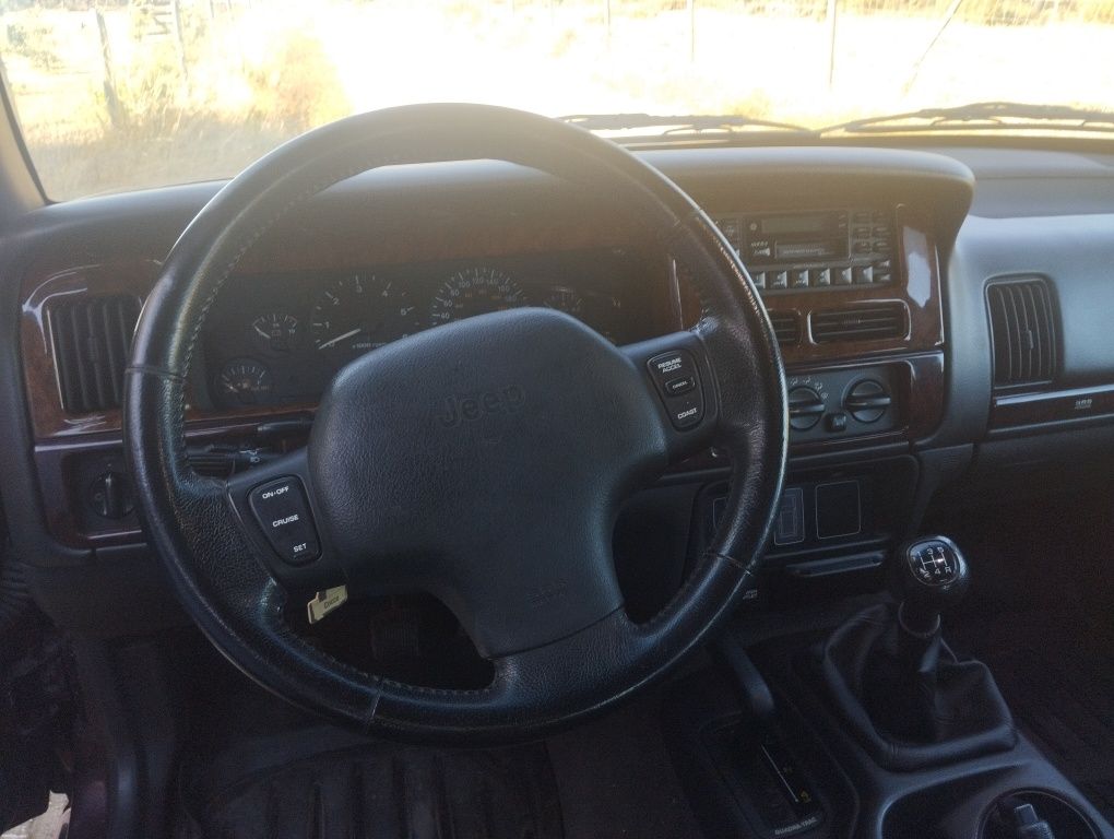 Vendo jeep grande Cherokee zg 2.5