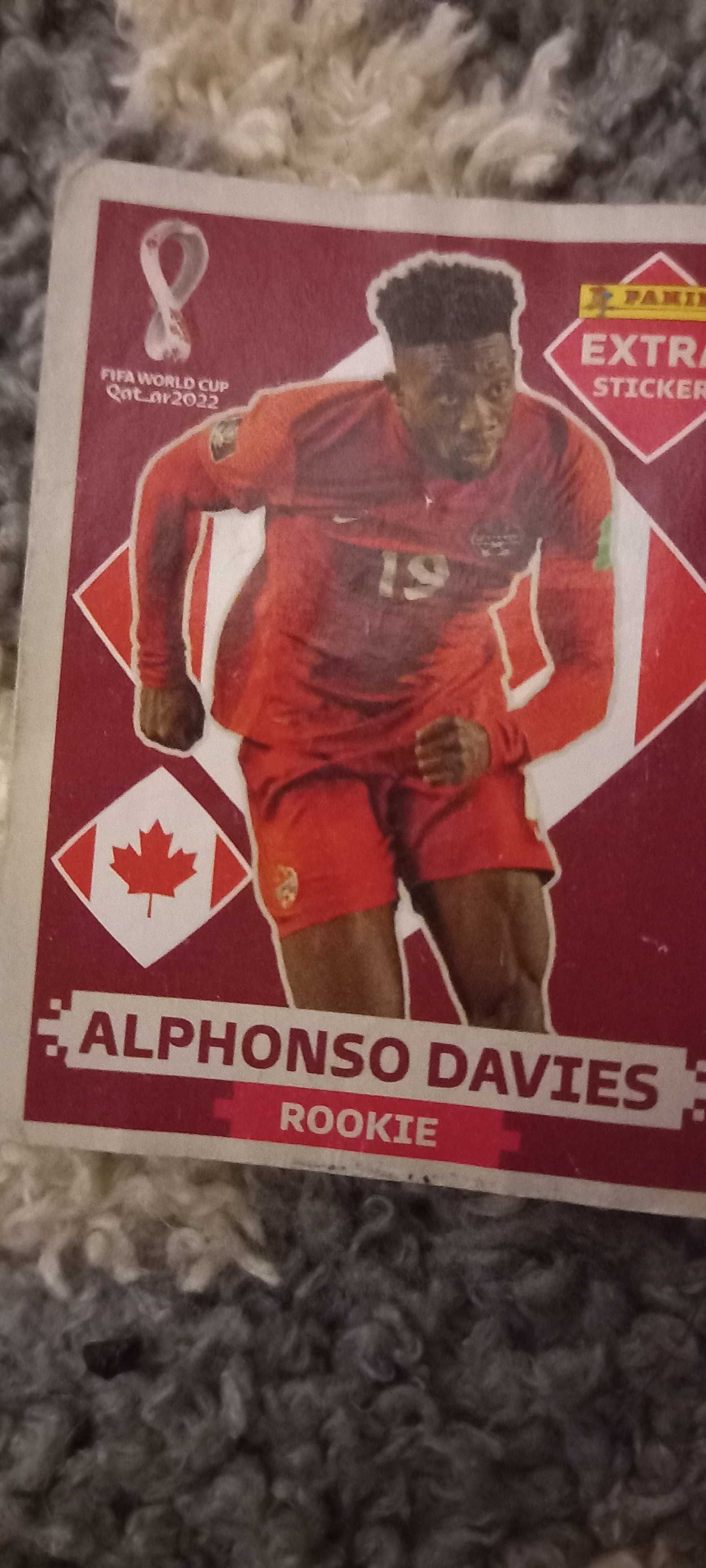 Alphonso davies rookie base