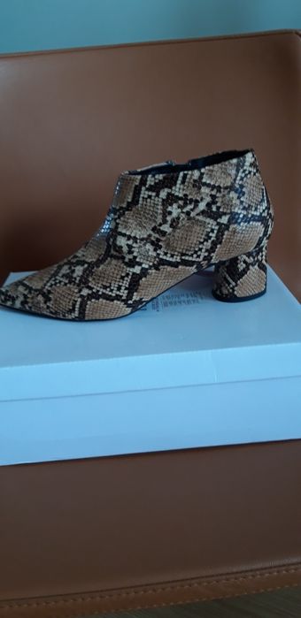 Botki Reserved roz.40