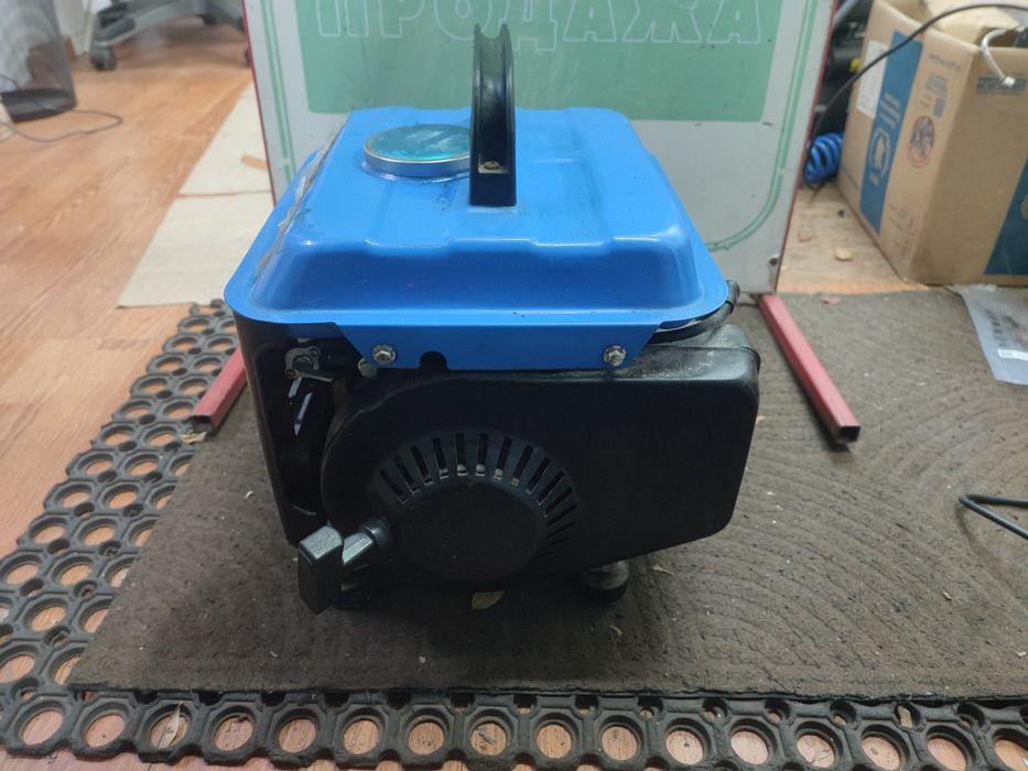 Продам генератор 800 ватт