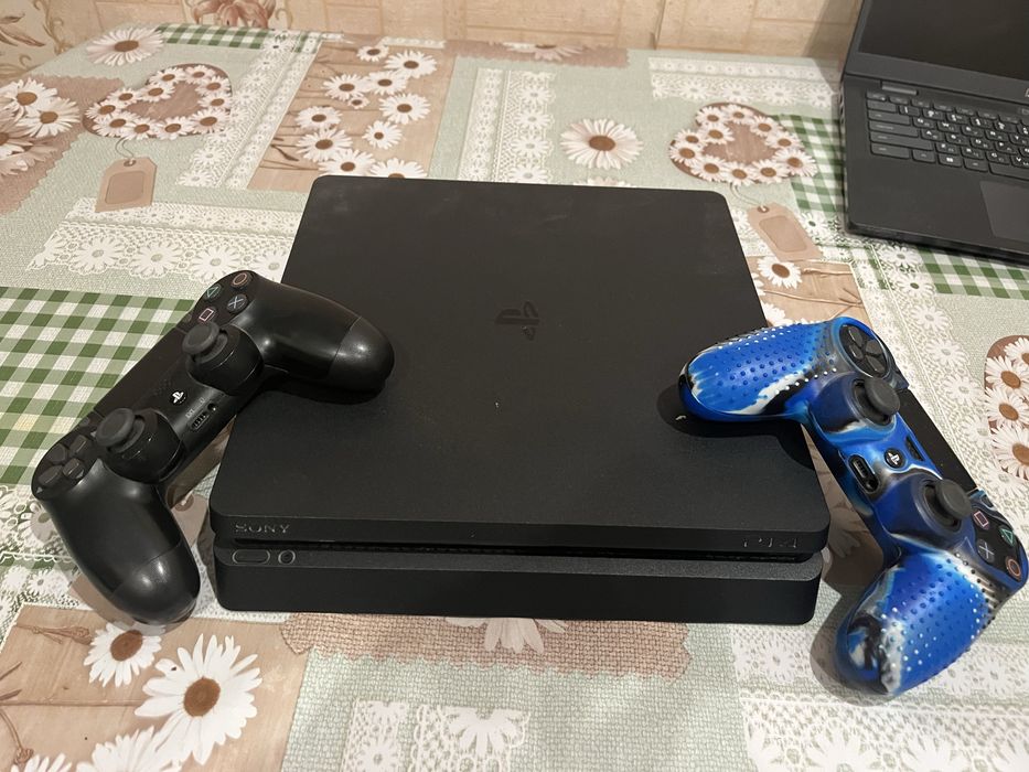 Sony play station4 slim 500 gb