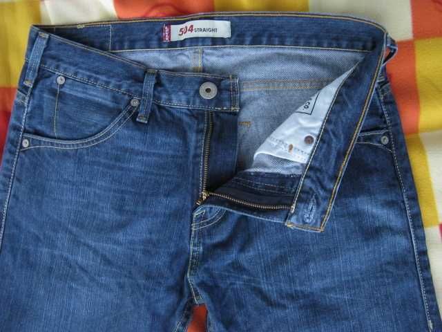 Оригінальні  прямі джинси  levi's 504 straight ( W34  L34 )
