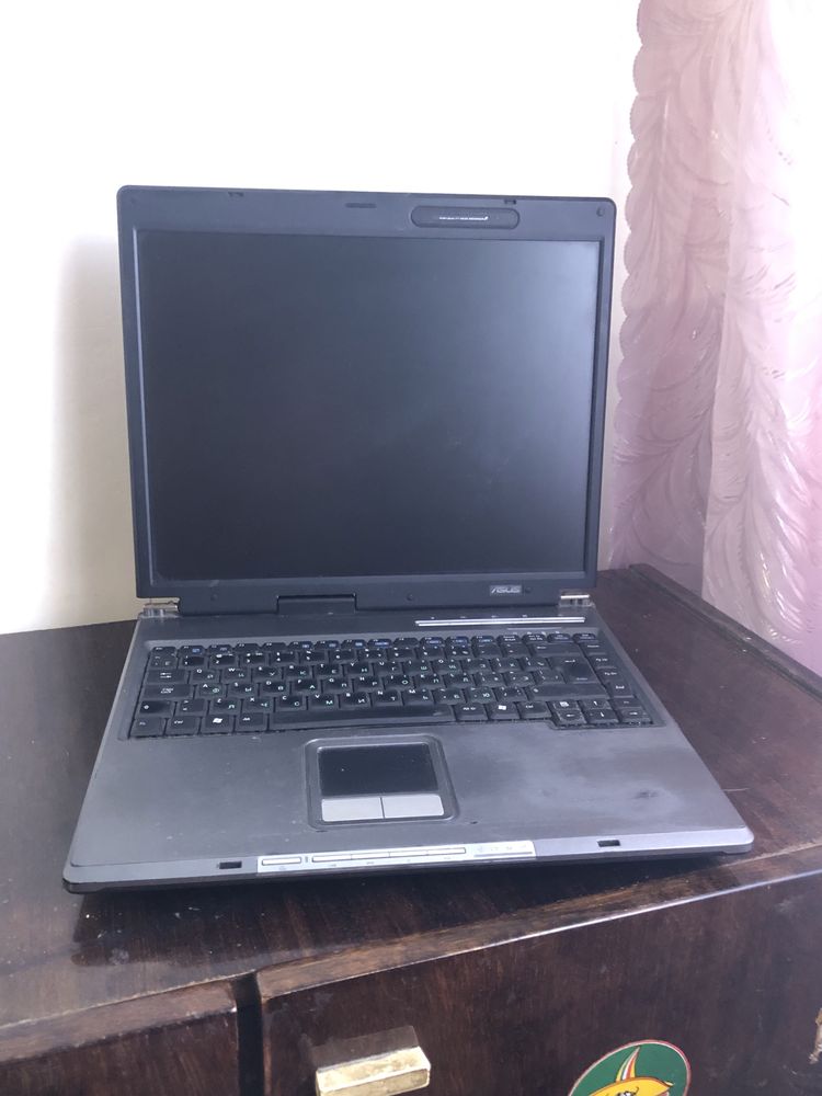 Ноутбук asus a3000