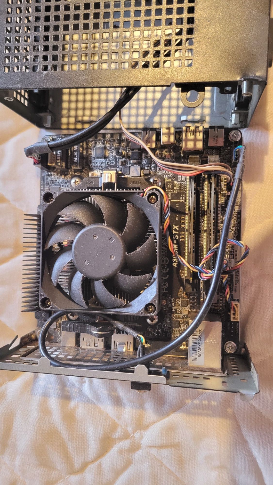 PC gamer mini torre