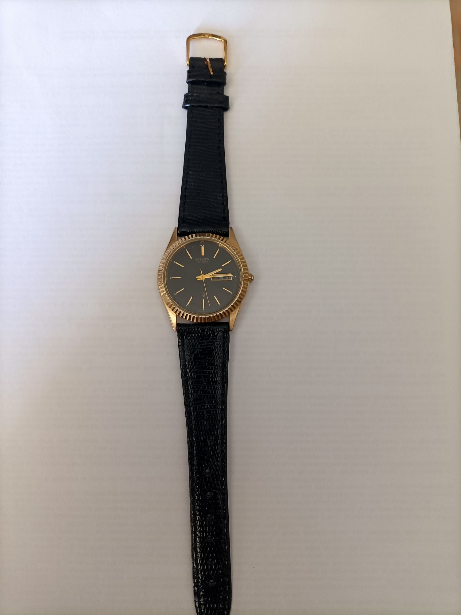 Relógio Citizen quartz com calendário