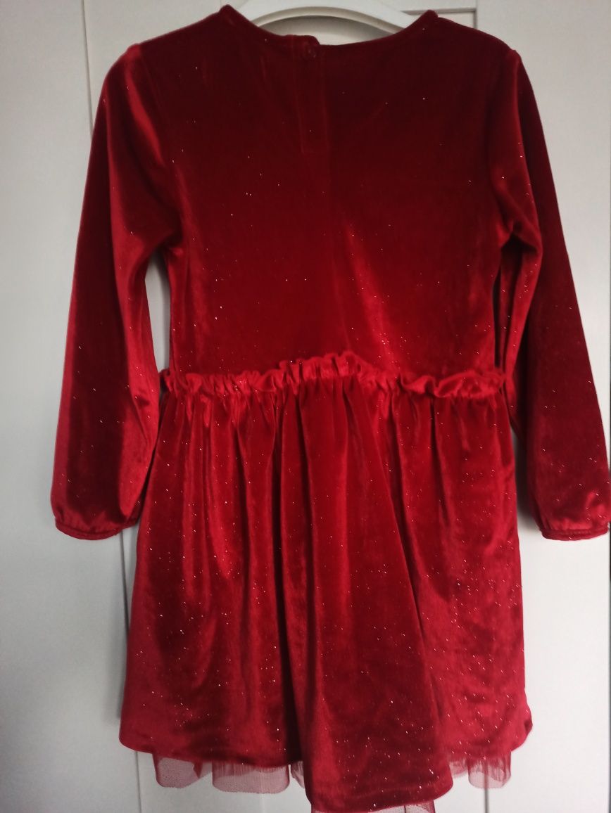 Piękna czerwona sukienka na święta r. 98