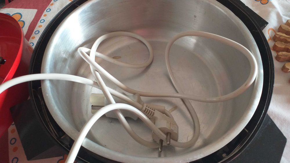 Patusca,gloche forno